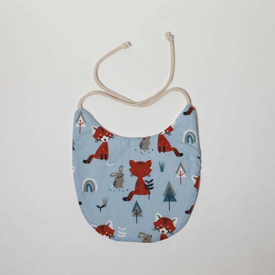 Κλασσική σαλιάρα με αλεπούδες