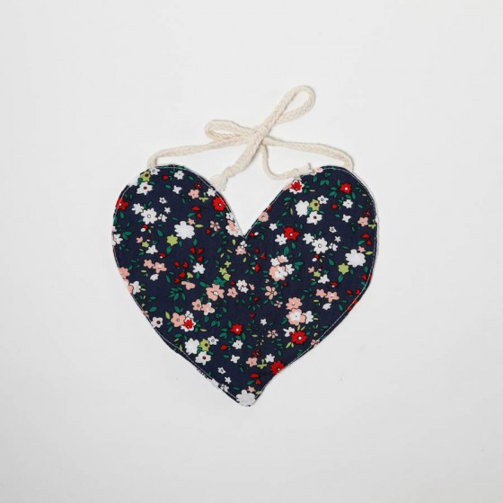 Σαλιάρα Γαρυφαλλάκι σε...