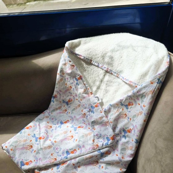 Βρεφικό μπουρνούζι Mermaids